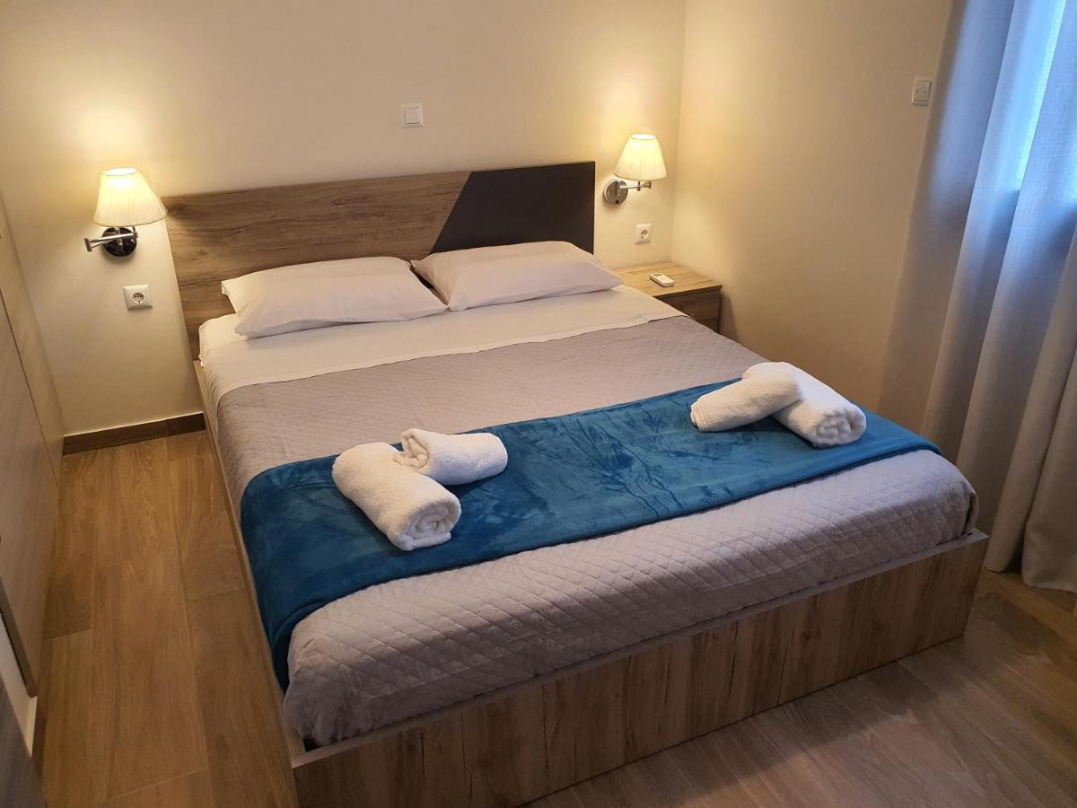 Island View Apartments Moúdhros Екстериор снимка
